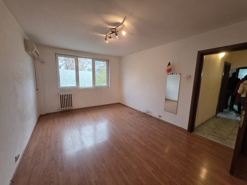 Jean Steriadi intersectie Th Pallady, 5 minute metrou 1 Decembrie 1918,